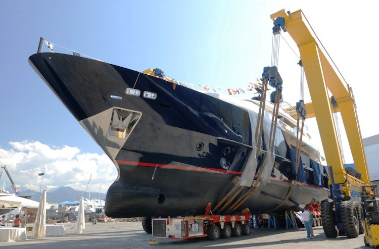 san lorenzo yachts viareggio